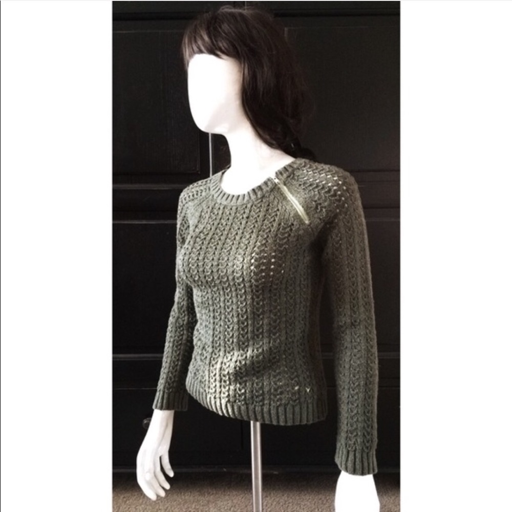 AE Sweater